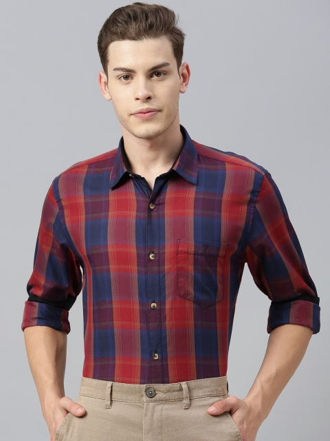 

Van Heusen Sport Men Red & Navy Blue Slim Fit Checked Smart Casual Shirt