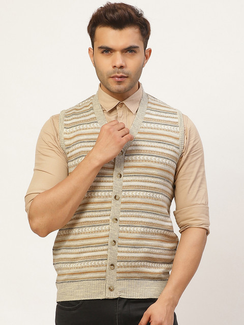 

Pierre Carlo Men Beige & Off-White Self Design Cardigan