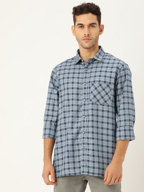 

STROP Men Blue Regular Fit Checked Casual Shirt