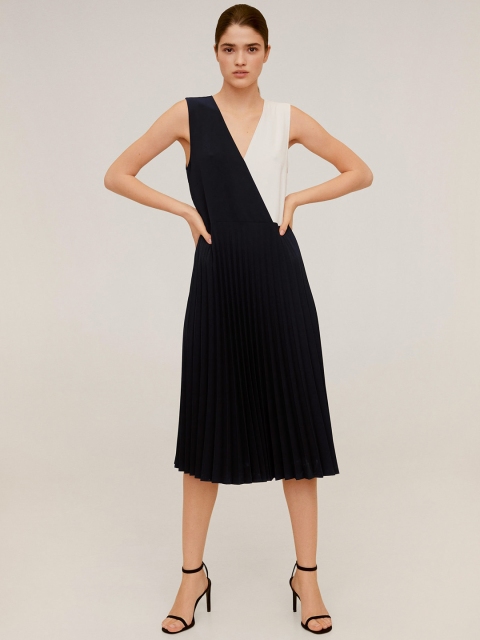 

MANGO Black & White Colourblocked Accordion Pleated A-Line Midi Dress