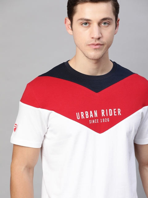 

Ducati Men White & Red Colourblocked Round Neck T-shirt
