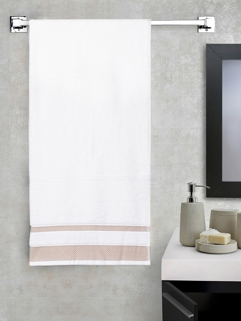 

SPACES Unisex White & Brown Solid 600 GSM Hygro Bath Towel