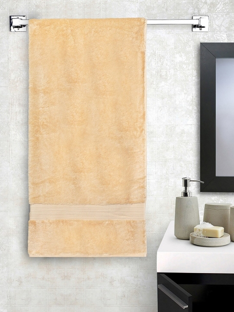 

SPACES Unisex Peach-Colour Solid 650 GSM Rennaissance Bath Towel