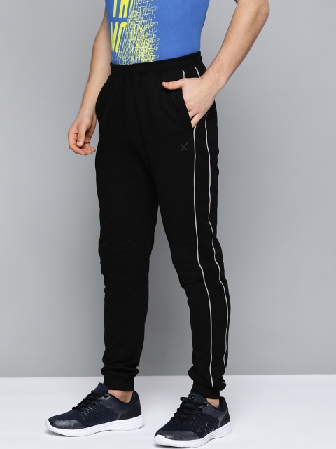 

HRX by Hrithik Roshan Men Jet Black Solid Regular Fit Bio-Wash Lifestyle Joggers