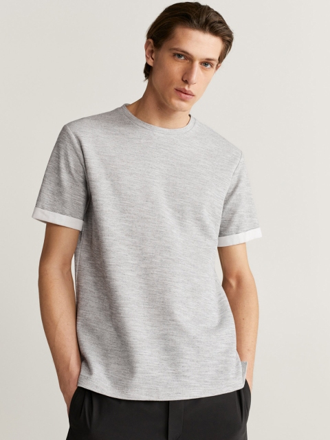 

MANGO MAN Grey Melange Solid Round Neck T-shirt