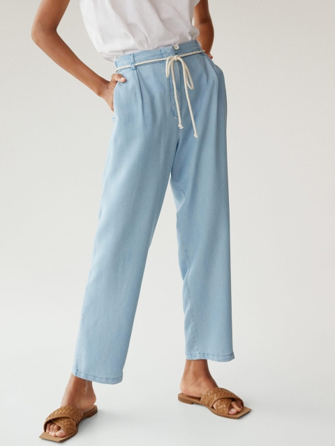 

MANGO Women Blue Straight Fit Solid Chambray Cropped Parallel Trousers