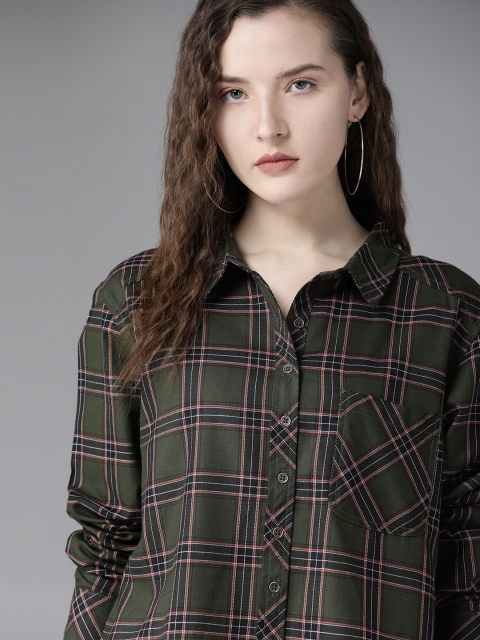 

Roadster Women Olive Green & Black Pure Cotton Regular Fit Checked High-Low Casual Shirt