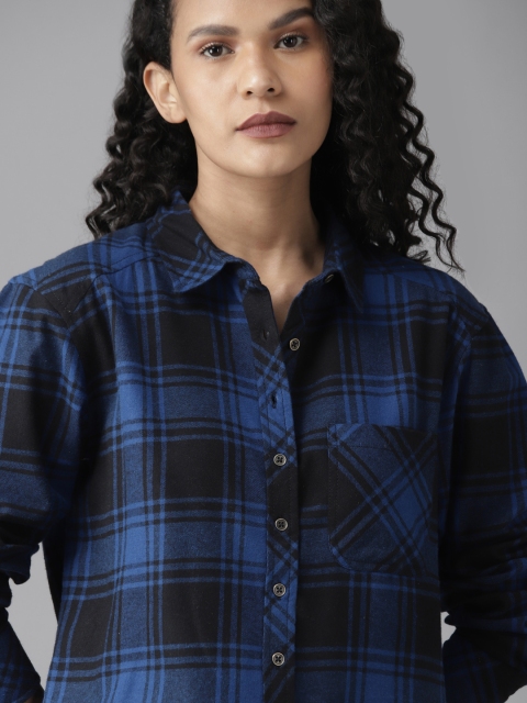 

Roadster Women Blue & Black Pure Cotton Regular Fit Checked Flannel Casual Shirt