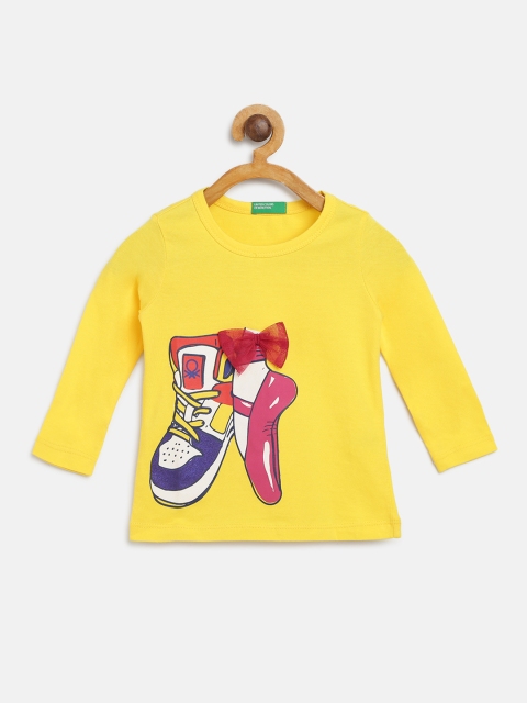 United Colors of Benetton Girls Yellow Shoe Print Round Neck T-shirt