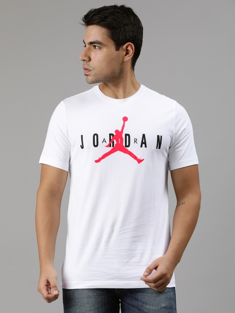 

Nike Men White Printed M J SS CTN JRDN AIR WRDMRK Round Neck T-shirt