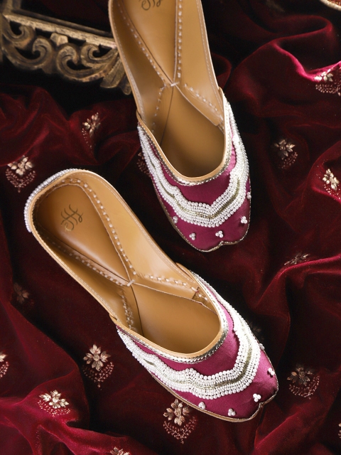 

House of Pataudi Women Burgundy Embellished Handcrafted Mojaris