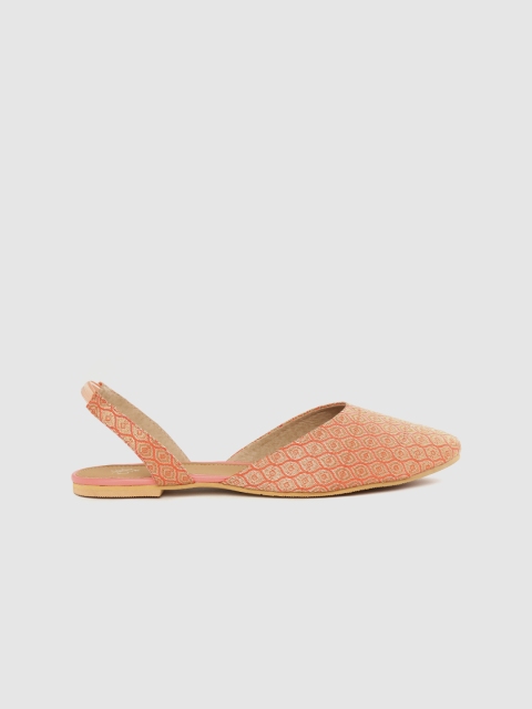 

House of Pataudi Women Coral Orange & Gold-Toned Woven Design Mules