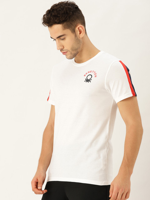 

United Colors of Benetton Men White Solid Round Neck T-shirt