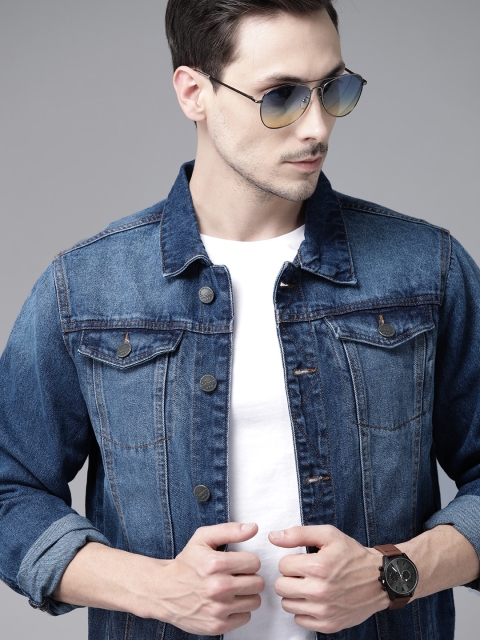 

Roadster Men Navy Blue Solid Pure Cotton Washed Denim Jacket