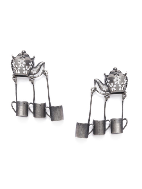 

VIDRUKARIH Silver-Toned Quirky Drop Earrings