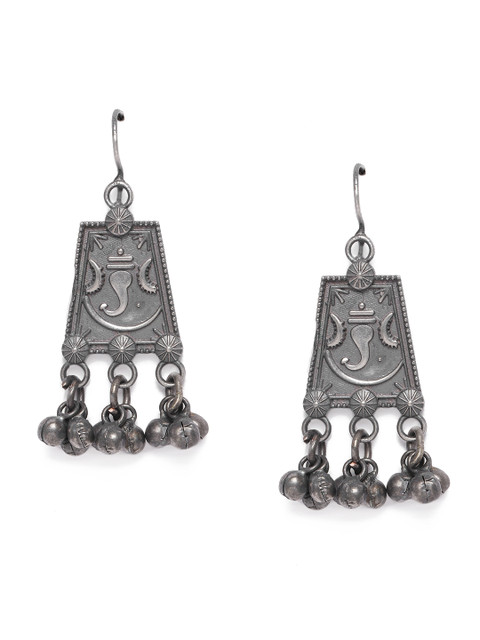 

VIDRUKARIH Silver-Toned Oxidised Geometric Drop Earrings