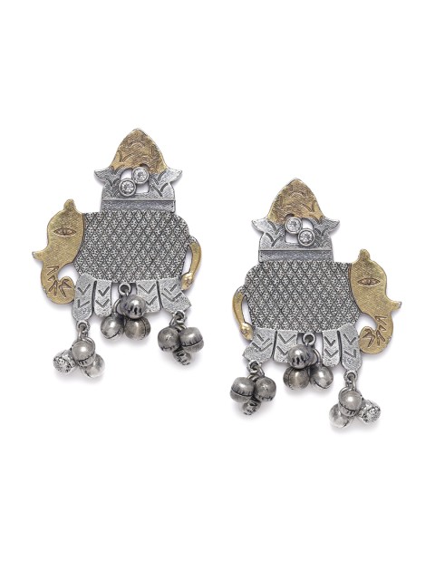

VIDRUKARIH Gold-Toned & Silver-Toned Animal Shaped Drop Earrings
