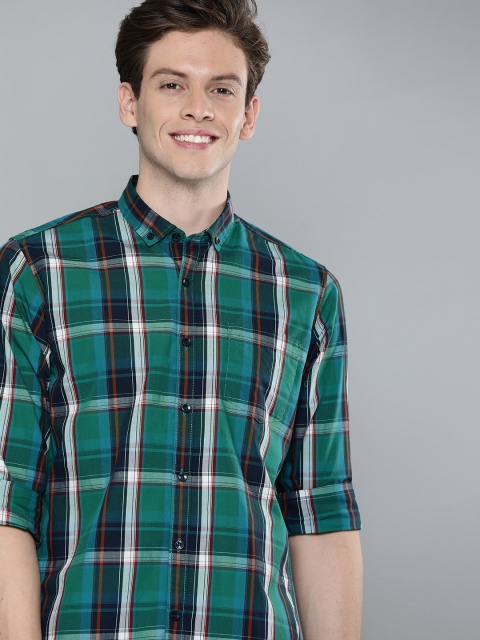 

Mast & Harbour Men Green & Navy Blue Regular Fit Checked Casual Shirt