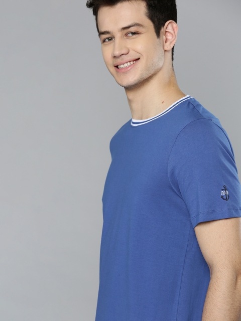

Mast & Harbour Men Blue Solid Round Neck T-shirt