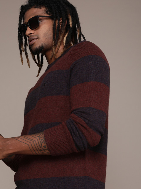 

Calvin Klein Jeans Men Maroon & Purple Striped Pullover