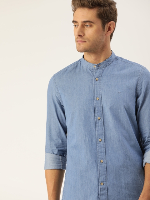 

Calvin Klein Jeans Men Blue Regular Fit Solid Casual Denim Shirt