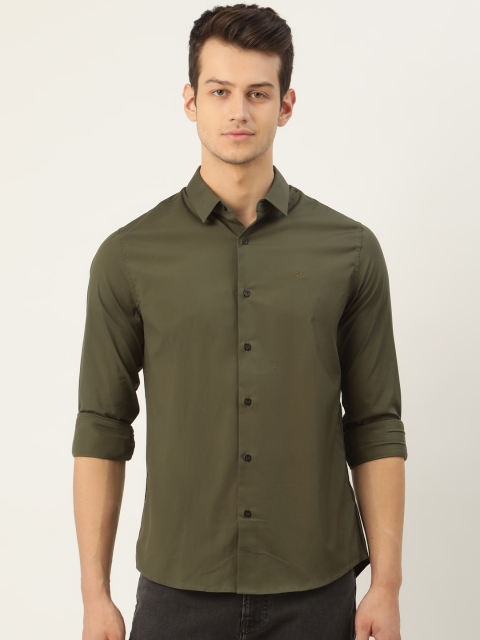 

Calvin Klein Jeans Men Olive Green Slim Fit Solid Casual Shirt
