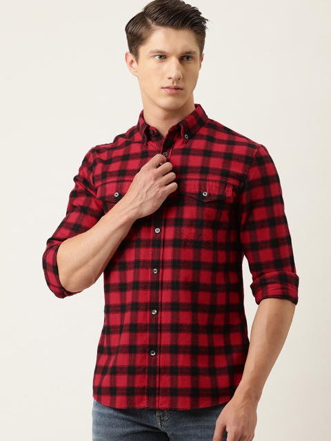 

Calvin Klein Jeans Men Red & Black Regular Fit Checked Casual Shirt