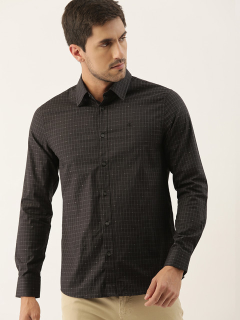 

Calvin Klein Jeans Men Black & White Slim Fit Checked Casual Shirt