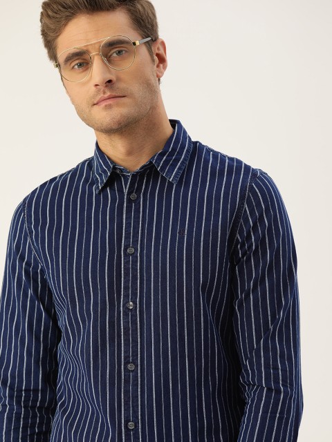 

Calvin Klein Jeans Men Navy Blue & White Regular Fit Striped Casual Denim Shirt