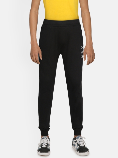 

HRX by Hrithik Roshan Boys Black Brand Carrier Slim Fit Bio-Wash Lifestyle Joggers