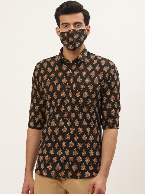 

Tistabene Men Black & Beige Comfort Slim Fit Printed Casual Shirt