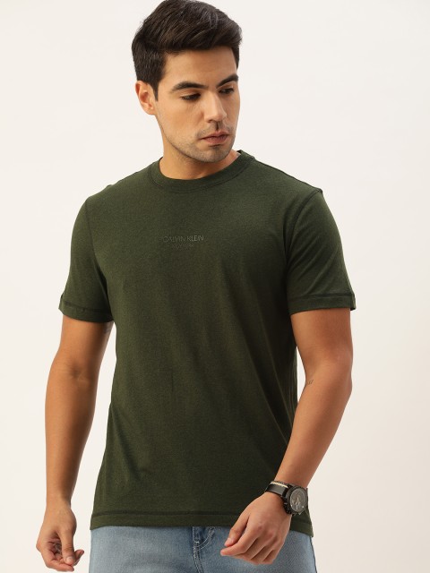

Calvin Klein Jeans Men Olive Green Solid Round Neck T-shirt
