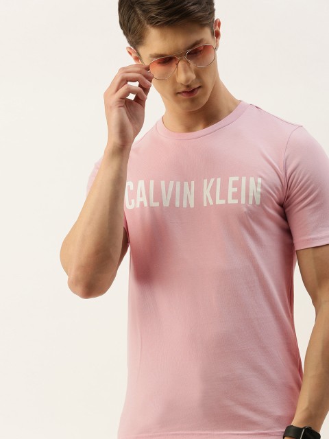 

Calvin Klein Jeans Men Pink Solid Round Neck T-shirt
