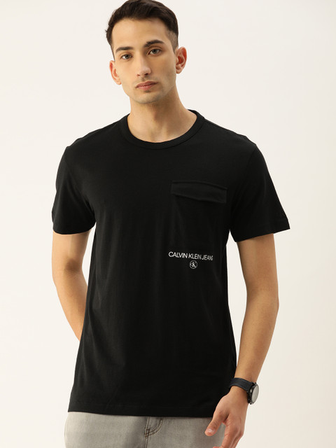 

Calvin Klein Jeans Men Black Solid Organic Cotton Round Neck T-shirt