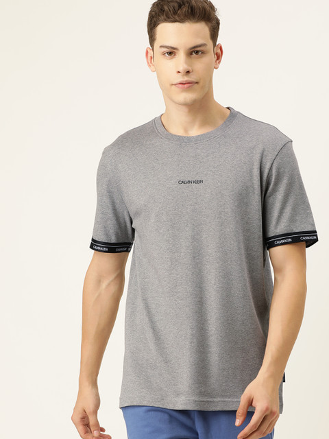 

Calvin Klein Jeans Men Grey Melange Solid Round Neck T-shirt with Printed Detail