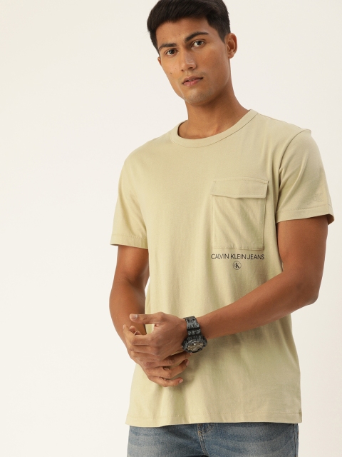 

Calvin Klein Jeans Men Beige Solid Organic Cotton Round Neck T-shirt