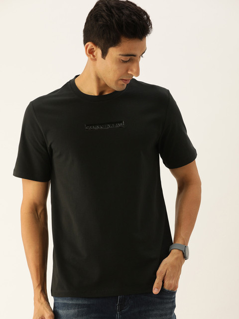 

Calvin Klein Jeans Men Black Solid Slim Fit Round Neck T-shirt