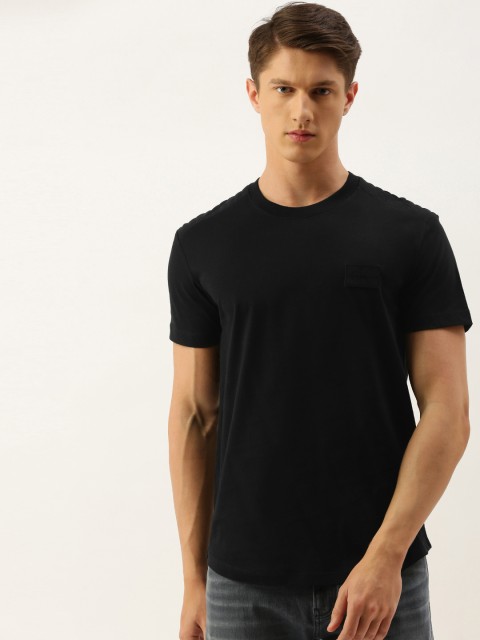 

Calvin Klein Jeans Men Black Solid Organic Cotton Round Neck T-shirt