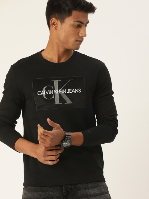 

Calvin Klein Jeans Men Black Self Design Round Neck T-shirt