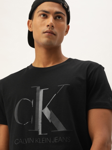 

Calvin Klein Jeans Men Black Printed Round Neck Pure Cotton T-shirt