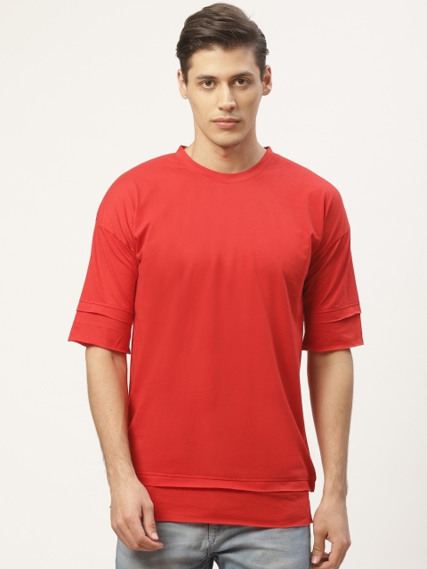 

PAUSE SPORT Men Coral Red Solid Round Neck T-shirt