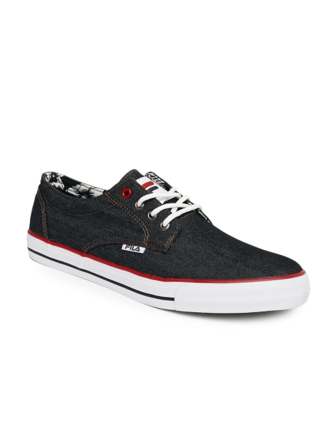 

FILA Men Black Deimos Sneakers