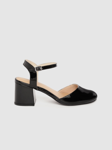 

her by invictus Women Black Solid Pumps