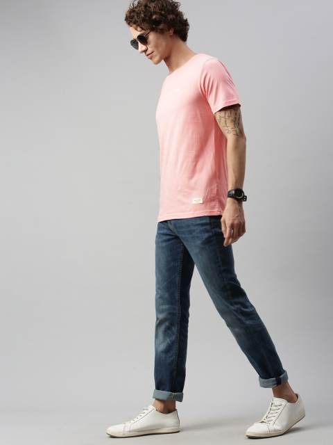 

WROGN Men Pink Solid Slim Fit Round Neck T-shirt