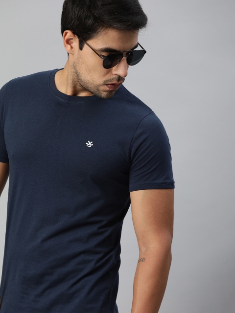 Men Navy Blue Solid Slim Fit Round Neck Pure Cotton T-shirt