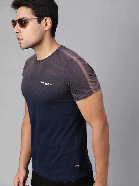 

WROGN Men Navy Blue Solid Round Neck T-shirt