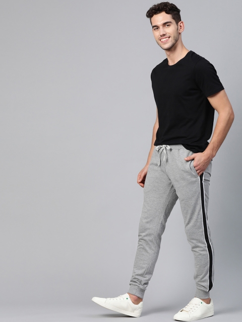 

Mast & Harbour Men Grey Melange Solid Joggers