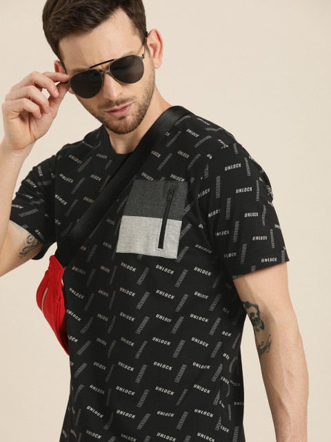 

Moda Rapido Men Black Printed Round Neck T-shirt with Chest Pocket