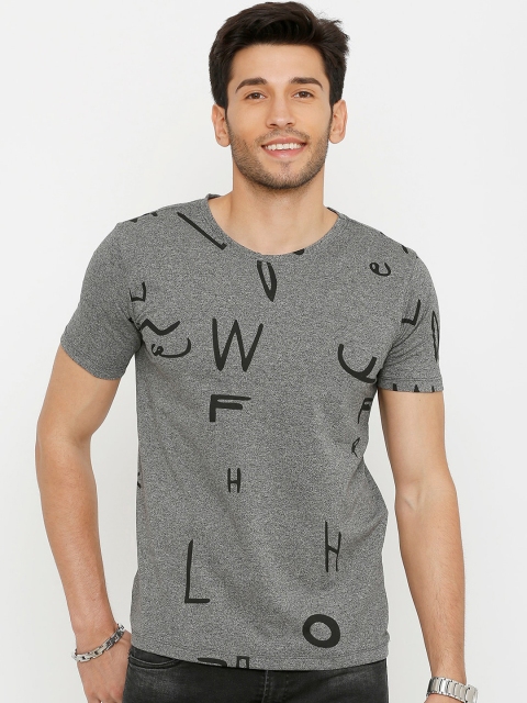 

Rex Straut Jeans Men Grey & Black Printed T-shirt
