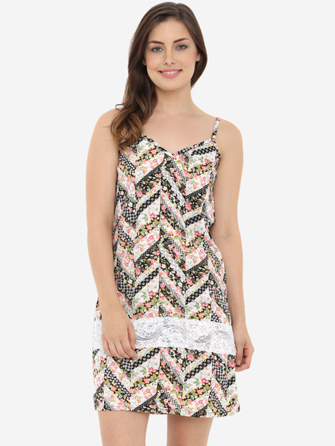 

Heart 2 Heart Black & White Printed Nightdress